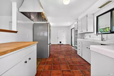 5540 Mulberry Drive, Santa Rosa, CA 95409 - Photo 9