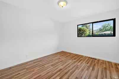 5540 Mulberry Drive, Santa Rosa, CA 95409 - Photo 27