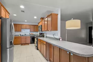 432 S Orchard Ave, Vacaville, CA 95688 - Photo 5