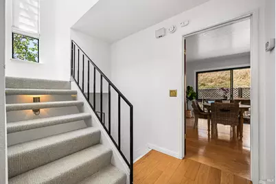 32 Mariposa Lane, Novato, CA 94947 - Photo 3