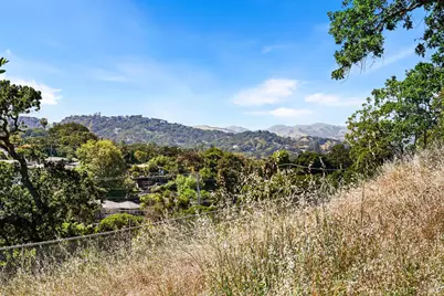 32 Mariposa Lane, Novato, CA 94947 - Photo 13