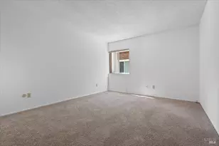 2426 Lakeview Dr, Santa Rosa, CA 95405 - Photo 15