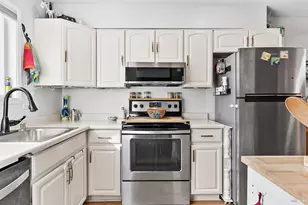 900 Southampton Rd, Benicia, CA 94510 - Photo 3