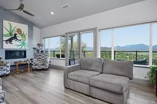20069 Honey Hill Dr, Hidden Valley Lake, CA 95467 - Photo 11