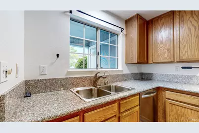 1770 Marlow Road, Santa Rosa, CA 95401 - Photo 19