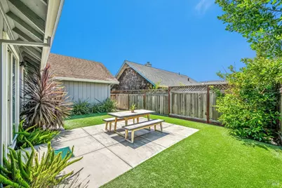 1429 Dandelion Way, Petaluma, CA 94954 - Photo 23