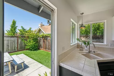 1429 Dandelion Way, Petaluma, CA 94954 - Photo 11