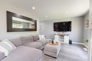 38 Francis Cir, Rohnert Park, CA 94928 - Photo 9