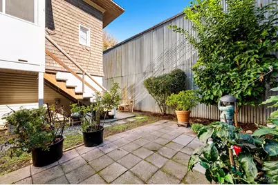 1325 Calistoga Avenue, Napa, CA 94559 - Photo 9