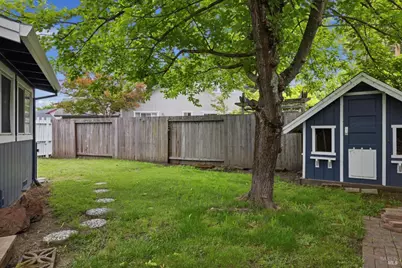 2273 White Chapel Court, Santa Rosa, CA 95401 - Photo 13