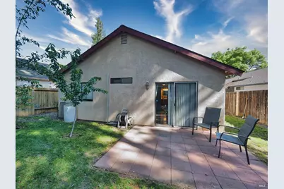 110 Fairview Drive, Vacaville, CA 95687 - Photo 17