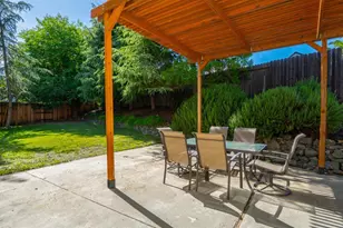 873 Turquoise St, Vacaville, CA 95687 - Photo 9