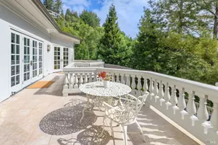 2 Woodland Pl, Kentfield, CA 94904 - Photo 39
