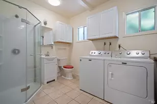 5519 Kay Dr, Windsor, CA 95492 - Photo 17