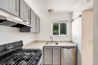 1909 Knolls Drive, Santa Rosa, CA 95405 - Photo 19