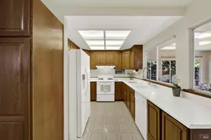 1067 Woodridge Dr, Vacaville, CA 95687 - Photo 23