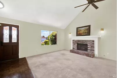 1067 Woodridge Drive, Vacaville, CA 95687 - Photo 17