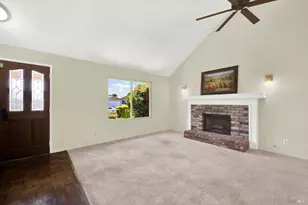 1067 Woodridge Dr, Vacaville, CA 95687 - Photo 17