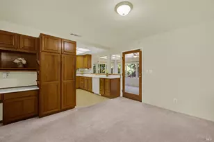 1067 Woodridge Dr, Vacaville, CA 95687 - Photo 19