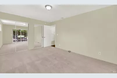 1067 Woodridge Drive, Vacaville, CA 95687 - Photo 33