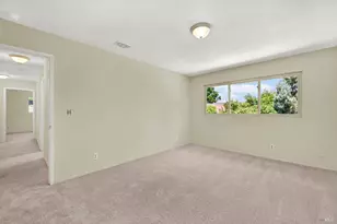 1067 Woodridge Dr, Vacaville, CA 95687 - Photo 43