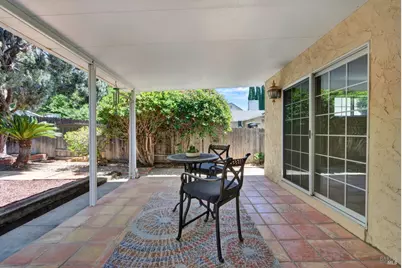 1067 Woodridge Drive, Vacaville, CA 95687 - Photo 47