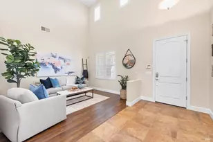 455 Peacock Way, Vacaville, CA 95688 - Photo 9
