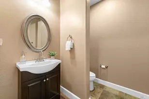 455 Peacock Way, Vacaville, CA 95688 - Photo 63