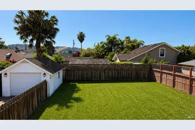 587 Seymour Street, Napa, CA 94559 - Photo 9