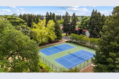 333 Saybrook Avenue, Vacaville, CA 95687 - Photo 33