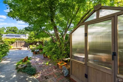 333 Saybrook Avenue, Vacaville, CA 95687 - Photo 27