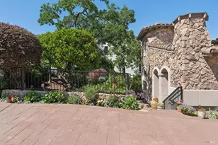 115 Stone Tree Ln, Novato, CA 94945 - Photo 3