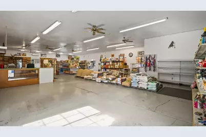 16345 Main Street, Lower Lake, CA 95457 - Photo 15