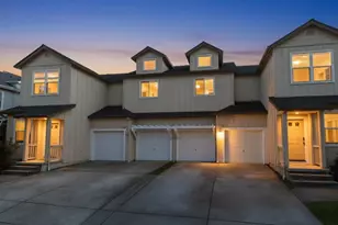 34 Randall Ln, Santa Rosa, CA 95409 - Photo 3
