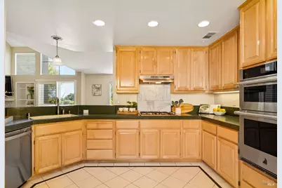 2832 Calle De Cordoba, Fairfield, CA 94534 - Photo 27