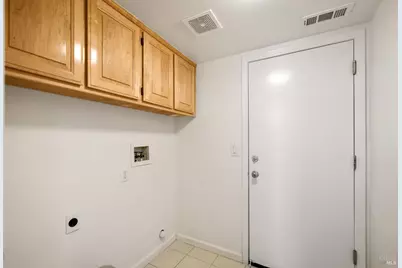 2832 Calle De Cordoba, Fairfield, CA 94534 - Photo 55