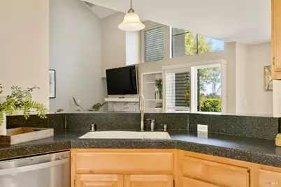 2832 Calle De Cordoba, Fairfield, CA 94534 - Photo 31