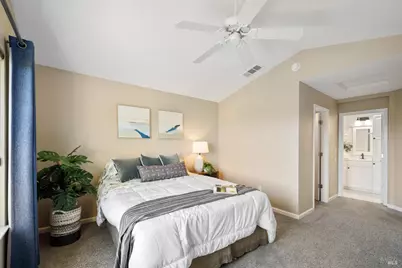 2832 Calle De Cordoba, Fairfield, CA 94534 - Photo 41