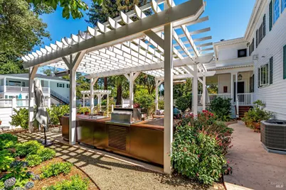 2389 Chad Court, Napa, CA 94558 - Photo 31