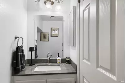 651 Shannon Court, Vacaville, CA 95688 - Photo 29