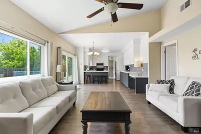 651 Shannon Court, Vacaville, CA 95688 - Photo 25