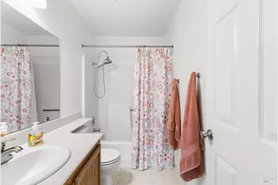 651 Shannon Court, Vacaville, CA 95688 - Photo 47