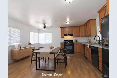 8813 Petaluma Hill Road, Penngrove, CA 94951 - Photo 15