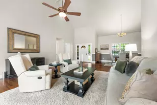 19450 Franquelin Pl, Sonoma, CA 95476 - Photo 3