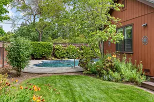19450 Franquelin Pl, Sonoma, CA 95476 - Photo 23
