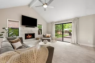 19450 Franquelin Pl, Sonoma, CA 95476 - Photo 11