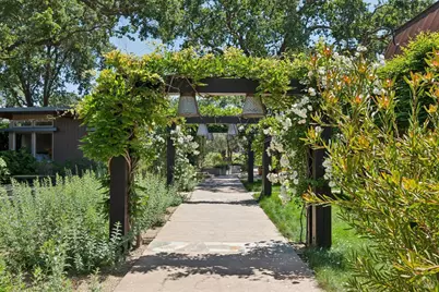 1067 Darms Lane, Napa, CA 94558 - Photo 17