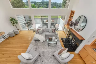 125 Knollwood Drive, San Rafael, CA 94901 - Photo 3