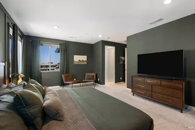 2471 Lake Club Drive, Fairfield, CA 94533 - Photo 45