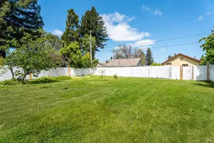 132 E Valley St, Willits, CA 95490 - Photo 5